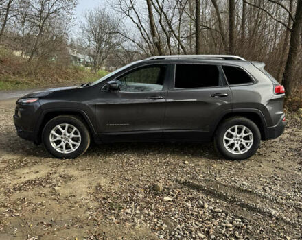 Серый Джип Чероки, объемом двигателя 2.36 л и пробегом 184 тыс. км за 14500 $, фото 4 на Automoto.ua