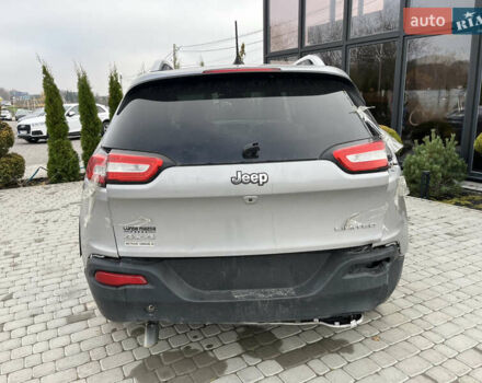 Сірий Джип Cherokee, об'ємом двигуна 2.4 л та пробігом 183 тис. км за 9950 $, фото 7 на Automoto.ua
