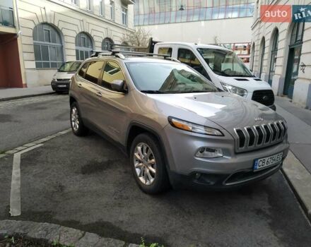 Сірий Джип Cherokee, об'ємом двигуна 2.4 л та пробігом 89 тис. км за 16000 $, фото 4 на Automoto.ua