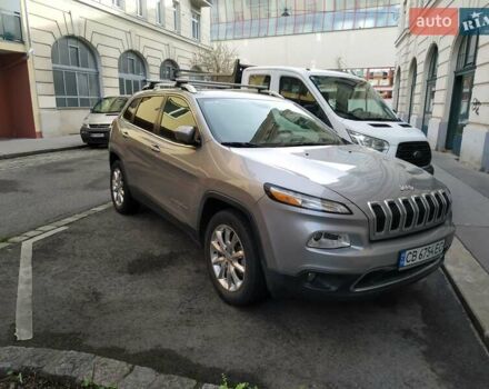 Сірий Джип Cherokee, об'ємом двигуна 2.4 л та пробігом 89 тис. км за 18400 $, фото 4 на Automoto.ua