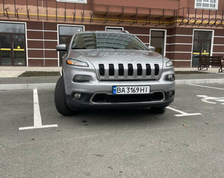Сірий Джип Cherokee, об'ємом двигуна 2.36 л та пробігом 203 тис. км за 13600 $, фото 3 на Automoto.ua