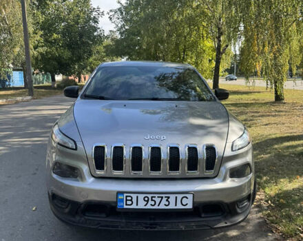 Джип Чероки 2016 в Лубнах на Automoto.ua Серый Джип Чероки, объемом двигателя 2.36 л и пробегом 200 тыс. км за 13499 $, фото 1 на Automoto.ua