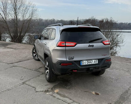 Серый Джип Чероки, объемом двигателя 3.24 л и пробегом 173 тыс. км за 15499 $, фото 2 на Automoto.ua