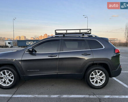 Серый Джип Чероки, объемом двигателя 3.24 л и пробегом 179 тыс. км за 14000 $, фото 18 на Automoto.ua