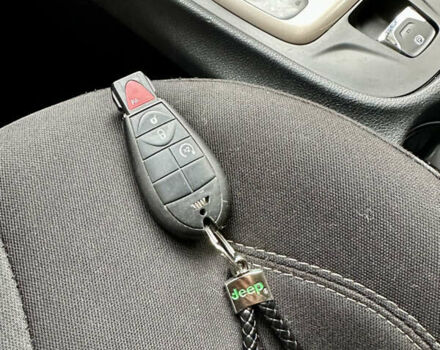 Сірий Джип Cherokee, об'ємом двигуна 2.4 л та пробігом 171 тис. км за 12999 $, фото 62 на Automoto.ua
