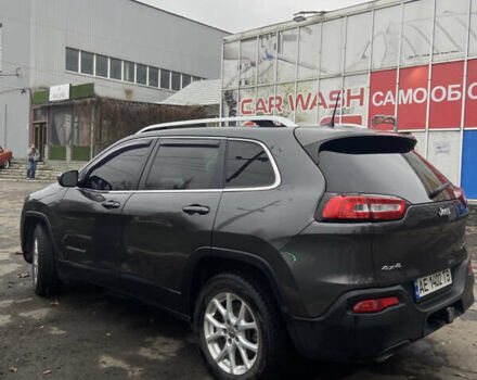 Серый Джип Чероки, объемом двигателя 2.4 л и пробегом 150 тыс. км за 11900 $, фото 2 на Automoto.ua