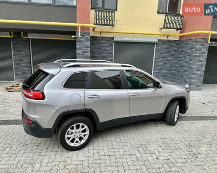 Сірий Джип Cherokee, об'ємом двигуна 2.4 л та пробігом 171 тис. км за 12999 $, фото 31 на Automoto.ua