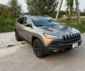 Сірий Джип Cherokee, об'ємом двигуна 3.2 л та пробігом 159 тис. км за 14000 $, фото 1 на Automoto.ua