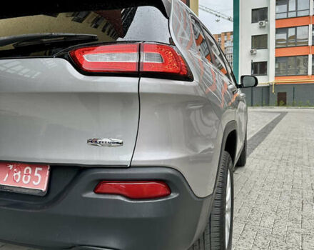 Сірий Джип Cherokee, об'ємом двигуна 2.4 л та пробігом 171 тис. км за 12999 $, фото 21 на Automoto.ua