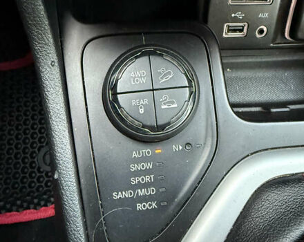 Серый Джип Чероки, объемом двигателя 3.24 л и пробегом 173 тыс. км за 15499 $, фото 17 на Automoto.ua