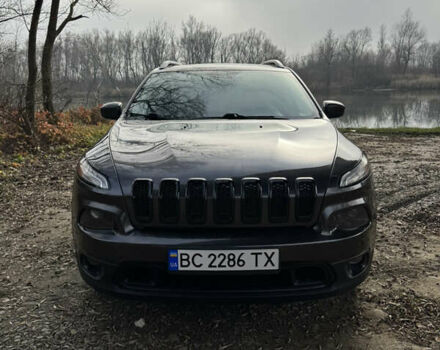 Серый Джип Чероки, объемом двигателя 2.36 л и пробегом 184 тыс. км за 14500 $, фото 1 на Automoto.ua