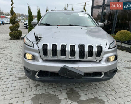 Сірий Джип Cherokee, об'ємом двигуна 2.4 л та пробігом 183 тис. км за 9950 $, фото 1 на Automoto.ua