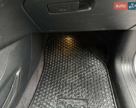 Серый Джип Чероки, объемом двигателя 3.24 л и пробегом 148 тыс. км за 17500 $, фото 14 на Automoto.ua