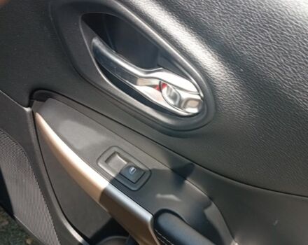 Джип Чероки 2016 в Киеве на Automoto.ua Серый Джип Чероки, объемом двигателя 3.2 л и пробегом 135 тыс. км за 15000 $, фото 4 на Automoto.ua