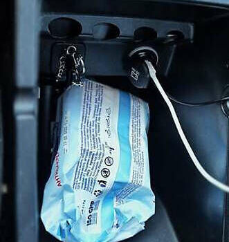 Сірий Джип Cherokee, об'ємом двигуна 2.36 л та пробігом 167 тис. км за 13000 $, фото 21 на Automoto.ua