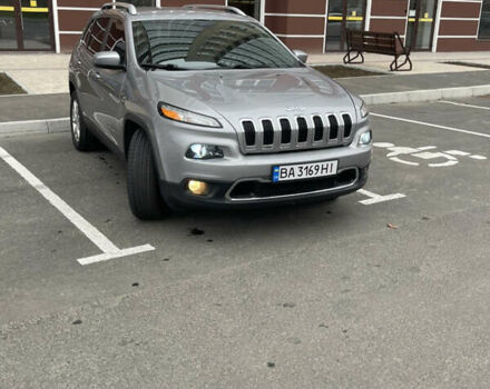 Сірий Джип Cherokee, об'ємом двигуна 2.36 л та пробігом 203 тис. км за 13600 $, фото 1 на Automoto.ua