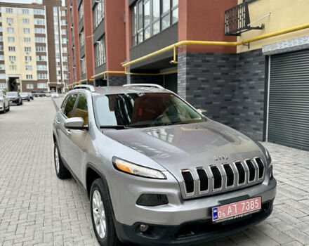 Сірий Джип Cherokee, об'ємом двигуна 2.4 л та пробігом 171 тис. км за 12999 $, фото 12 на Automoto.ua