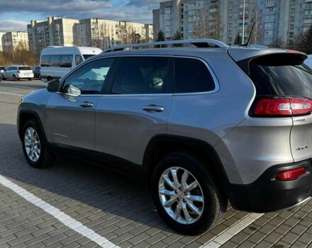 Серый Джип Чероки, объемом двигателя 2.4 л и пробегом 145 тыс. км за 10700 $, фото 3 на Automoto.ua