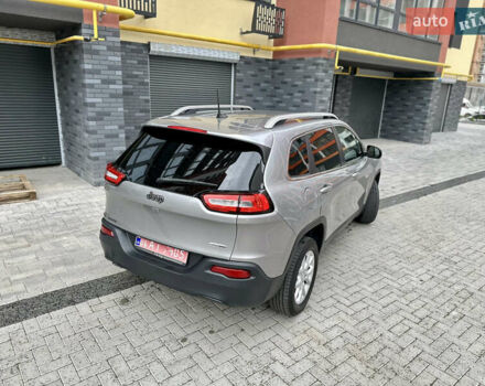 Сірий Джип Cherokee, об'ємом двигуна 2.4 л та пробігом 171 тис. км за 12999 $, фото 30 на Automoto.ua