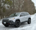 Сірий Джип Cherokee, об'ємом двигуна 2.36 л та пробігом 220 тис. км за 15000 $, фото 1 на Automoto.ua