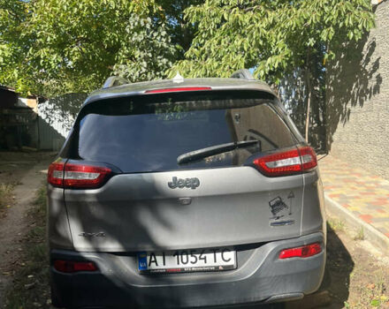 Серый Джип Чероки, объемом двигателя 2.36 л и пробегом 100 тыс. км за 17200 $, фото 1 на Automoto.ua