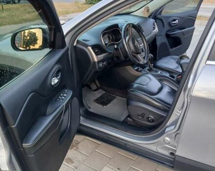Сірий Джип Cherokee, об'ємом двигуна 3.24 л та пробігом 100 тис. км за 17500 $, фото 12 на Automoto.ua