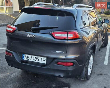Сірий Джип Cherokee, об'ємом двигуна 2.36 л та пробігом 167 тис. км за 13000 $, фото 5 на Automoto.ua