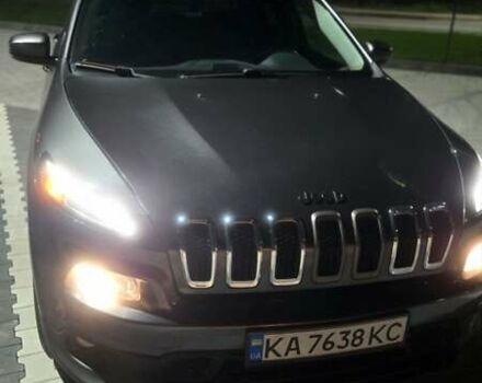 Сірий Джип Cherokee, об'ємом двигуна 3.24 л та пробігом 102 тис. км за 14500 $, фото 1 на Automoto.ua