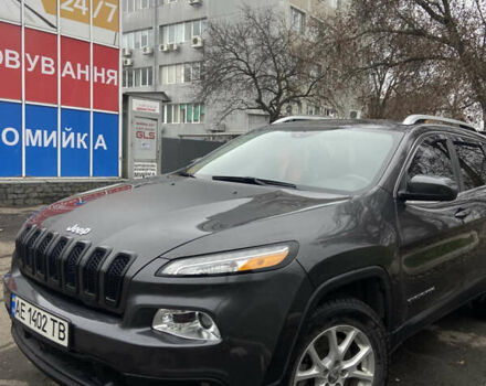 Серый Джип Чероки, объемом двигателя 2.4 л и пробегом 150 тыс. км за 11900 $, фото 1 на Automoto.ua