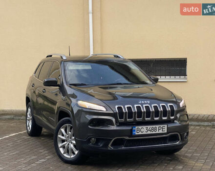 Джип Чероки 2016 в Трускавце на Automoto.ua Серый Джип Чероки, объемом двигателя 3.24 л и пробегом 159 тыс. км за 13999 $, фото 6 на Automoto.ua