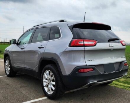 Сірий Джип Cherokee, об'ємом двигуна 2.4 л та пробігом 107 тис. км за 5600 $, фото 4 на Automoto.ua