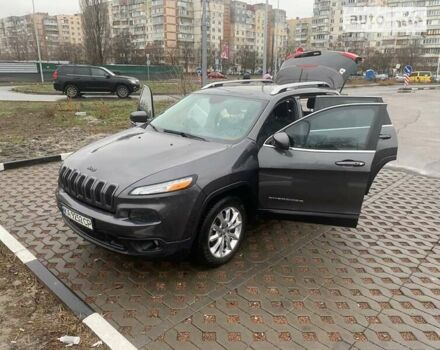 Сірий Джип Cherokee, об'ємом двигуна 2.36 л та пробігом 153 тис. км за 16800 $, фото 1 на Automoto.ua