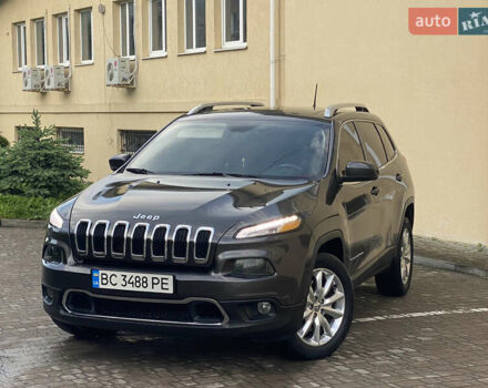 Джип Чероки 2016 в Трускавце на Automoto.ua Серый Джип Чероки, объемом двигателя 3.24 л и пробегом 159 тыс. км за 13999 $, фото 8 на Automoto.ua