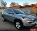 Серый Джип Чероки, объемом двигателя 2.4 л и пробегом 157 тыс. км за 13999 $, фото 1 на Automoto.ua