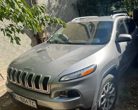 Серый Джип Чероки, объемом двигателя 2.36 л и пробегом 100 тыс. км за 17200 $, фото 2 на Automoto.ua