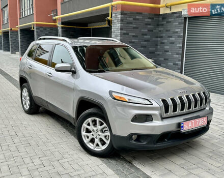 Сірий Джип Cherokee, об'ємом двигуна 2.4 л та пробігом 171 тис. км за 12999 $, фото 1 на Automoto.ua