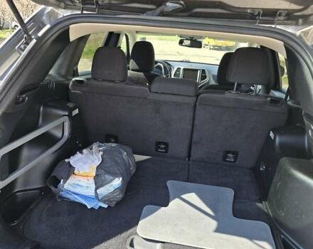 Сірий Джип Cherokee, об'ємом двигуна 3.2 л та пробігом 282 тис. км за 12500 $, фото 15 на Automoto.ua