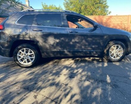 Джип Чероки 2016 в Черкассах на Automoto.ua Серый Джип Чероки, объемом двигателя 2.4 л и пробегом 130 тыс. км за 13700 $, фото 2 на Automoto.ua