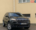 Джип Чероки 2016 в Трускавце на Automoto.ua Серый Джип Чероки, объемом двигателя 3.24 л и пробегом 159 тыс. км за 13999 $, фото 5 на Automoto.ua