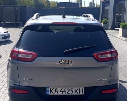 Серый Джип Чероки, объемом двигателя 2.4 л и пробегом 210 тыс. км за 12200 $, фото 3 на Automoto.ua