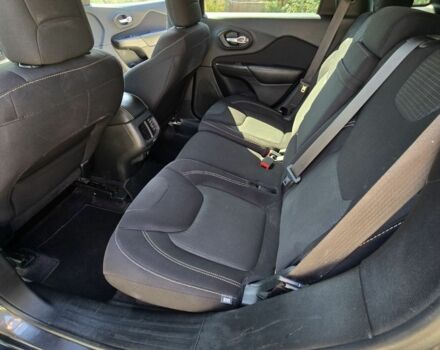 Сірий Джип Cherokee, об'ємом двигуна 3.2 л та пробігом 281 тис. км за 12500 $, фото 13 на Automoto.ua