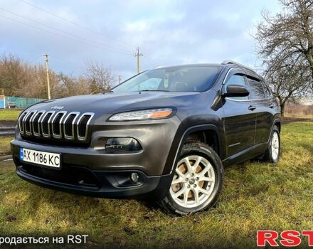 Сірий Джип Cherokee, об'ємом двигуна 2.4 л та пробігом 137 тис. км за 15500 $, фото 1 на Automoto.ua