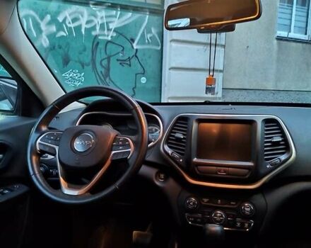 Сірий Джип Cherokee, об'ємом двигуна 2.4 л та пробігом 89 тис. км за 16000 $, фото 13 на Automoto.ua