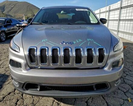 Серый Джип Чероки, объемом двигателя 0 л и пробегом 160 тыс. км за 2000 $, фото 4 на Automoto.ua