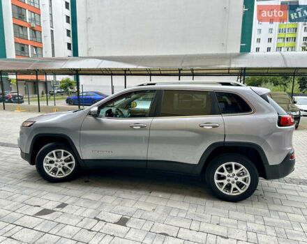 Сірий Джип Cherokee, об'ємом двигуна 2.4 л та пробігом 171 тис. км за 12999 $, фото 11 на Automoto.ua