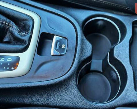 Сірий Джип Cherokee, об'ємом двигуна 2.36 л та пробігом 167 тис. км за 13000 $, фото 17 на Automoto.ua