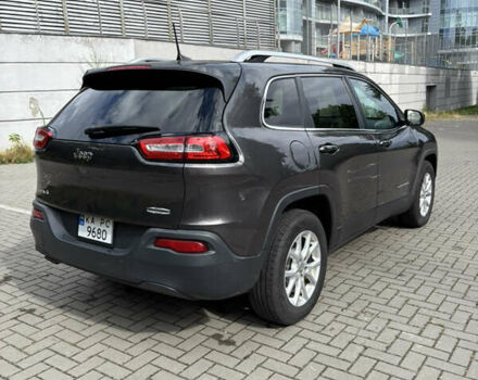 Сірий Джип Cherokee, об'ємом двигуна 2.36 л та пробігом 90 тис. км за 13600 $, фото 12 на Automoto.ua