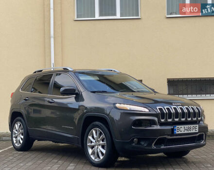 Джип Чероки 2016 в Трускавце на Automoto.ua Серый Джип Чероки, объемом двигателя 3.24 л и пробегом 159 тыс. км за 13999 $, фото 12 на Automoto.ua