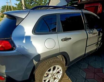 Сірий Джип Cherokee, об'ємом двигуна 2.36 л та пробігом 153 тис. км за 13800 $, фото 4 на Automoto.ua
