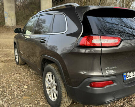 Серый Джип Чероки, объемом двигателя 2.36 л и пробегом 184 тыс. км за 14500 $, фото 6 на Automoto.ua